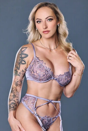 Heidi Jo