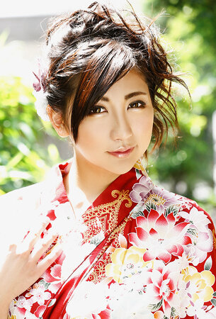 Yuna Shiratori
