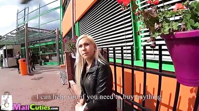 Beautifull blonde girl with gorgeous body suck dick and fuck for clothes