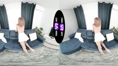 No lingerie under clothes