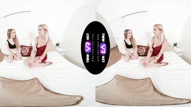 Curious cuties orgasm together