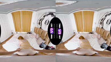 Guilty dude apologizes to a hottie