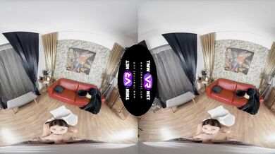 Sex artist creates her best orgasm