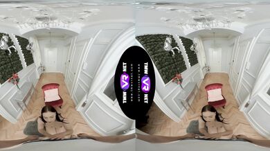 Hottie welcomes her dude back home