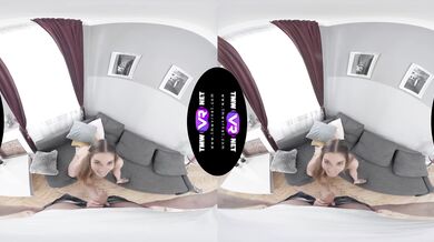 Hottie gives her friend sex help