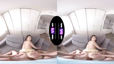 Feet massage gives bright orgasms