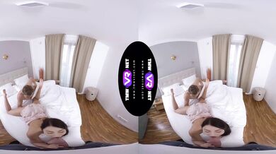 Sexy feet lead to an orgy