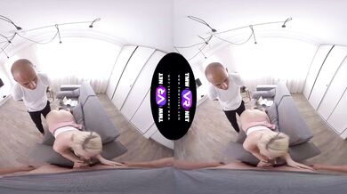 Cutie wants attention but gets orgy