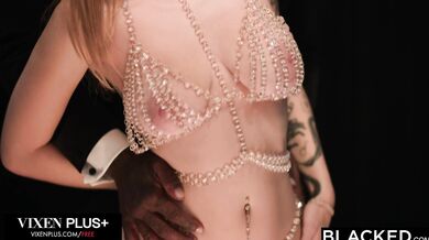 BLACKED All Natural Curvy BBC-Goddess Angel Youngs Takes Every Inch Of Jason's Huge Cock