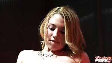 Pippa Dee rides a big cock 4K