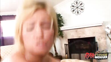 Victoria White intense doggy-fucking