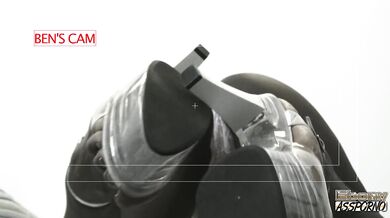 Melvina Raquel showing off her wet cooch