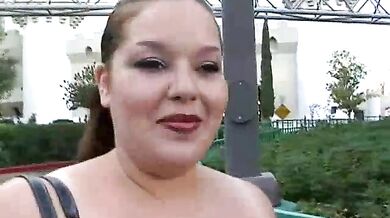 Sexy BBW Elizabeth Showing Off Her Curves