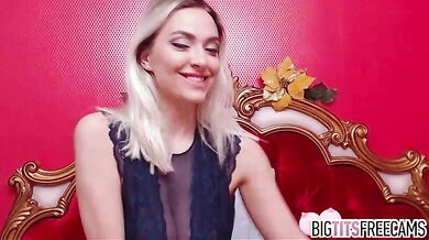 Sweet Busty Babe CharlizeKiss