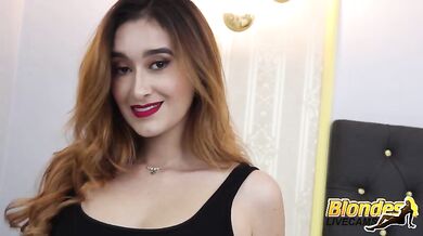 Blonde Vixen SusieThompson