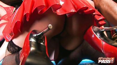 Blonde babes having an orgy