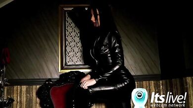 Domme AdrianneBanks Leather Tease