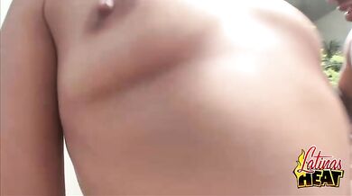 Mayara Shelson gets her booty oiled-up