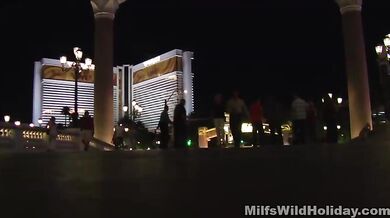 MILF Heidi Having Fun With the Tour Guide