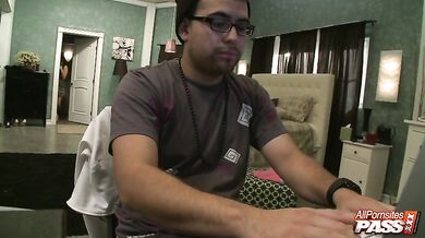 Unsatisfied wife Ashli Orion