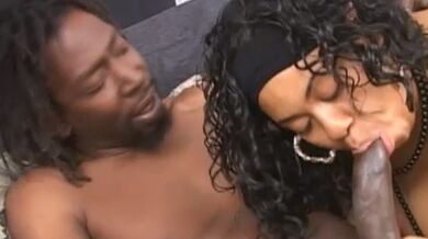 Pregnant Ebony Takes a Big Cock