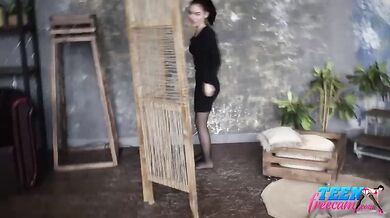 LeilaBrooklyn Is A Cute Petite Honey