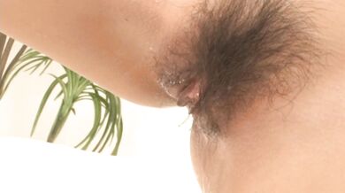 Suzuka Ishikawa toyed and fucked hard with a hand