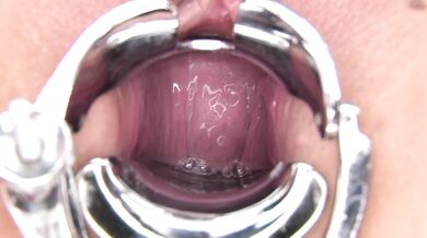 Kinky Hikaru Momose gets Tied up and Her Pussy Toyed