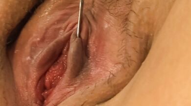 Yume Sazanami shows big jugs and hot box