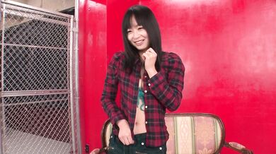 Nozomi Hazuki hot amateur japanese girl masturbates