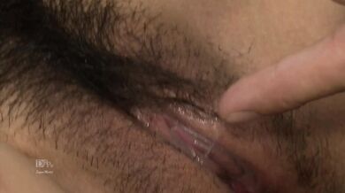 Nozomi Hazuki gives japanese blow jobs and is creamed