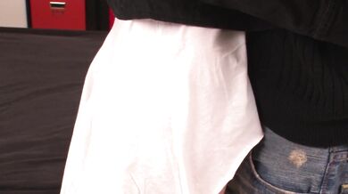 Busty MILF Arisa Kuroki gives asian blowjobs and rides cock