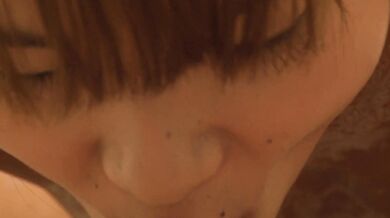 Misaki Tanemura gives a japanese blowjob in the bathroom