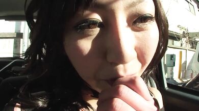 Sweetie receives Japanese vibrator in the car