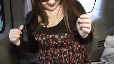 Back seat porn experience for cock sucking Serina