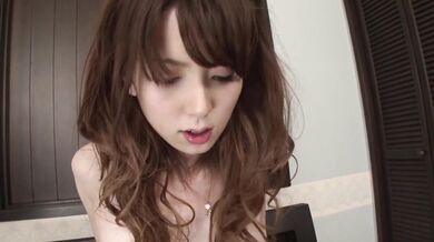 Mind blowing Japanese blowjob along hot teen