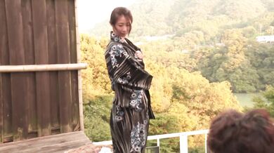 Ayumi Shinoda in gorgeous outdoor sex scenes