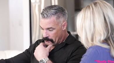 Happy Fathers Day You Got Your Stepdaughter Pregnant - S37:E6
