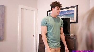 You Have A Nice Dick Stepbro - S29:E3