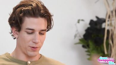 Thanksgiving Cum For My Stepsis And Her Friend - S6:E9
