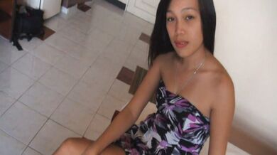 Naughty young Filipina chick gets pussy nailed by foreigner