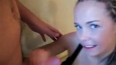 Girl with dreadlocks sucks