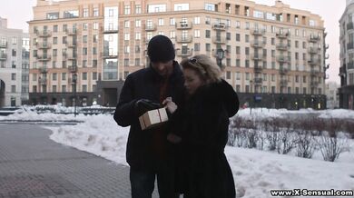 Intimacy with a stranger