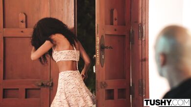 TUSHY Anal-loving beauty Mia lets her body do the talking