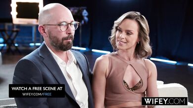 WIFEY Gorgeous Fit Hotwife Serenity Cox Gets Huge Creampie In Threesome