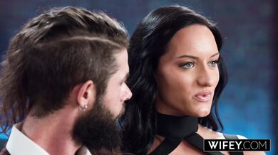 WIFEY BBC Crazy Hotwife Alyx Urie Loves To Put On A Show For Hubby