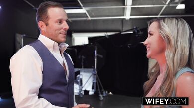 WIFEY Spit-Roasted Hotwife Callie Carter Takes A Massive BBC Creampie