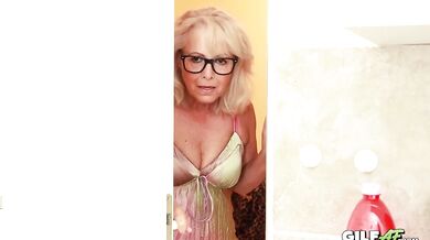 Grannies Want to Fuck Too