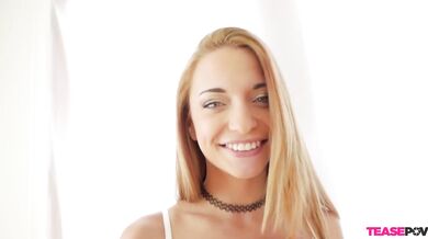 Paisley Rae: Suck the Head