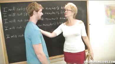 Hot Wife Tracy Over 40 Milf Hand Job